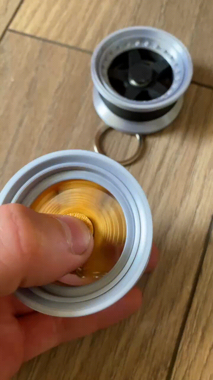 Spinning Wheel Keychain – BBS