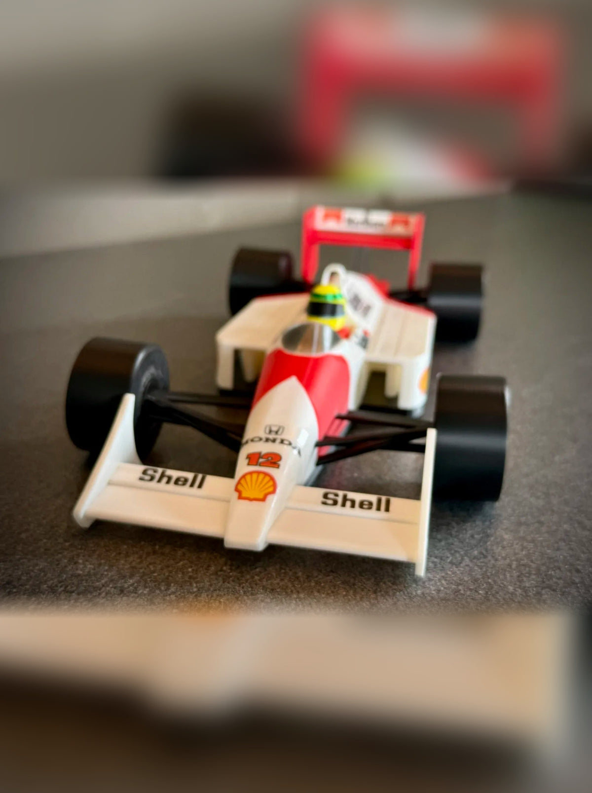 McLaren MP4/4 1988 – 1:14 Model