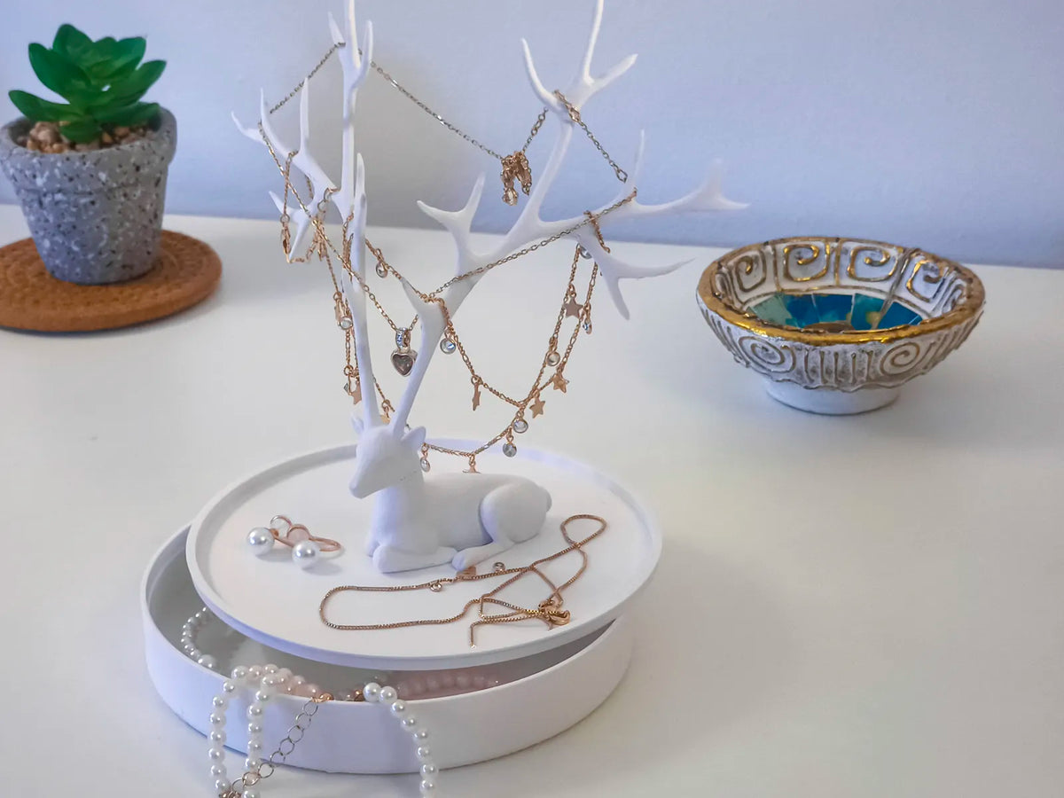 Deer Jewelry Holder – Round Box