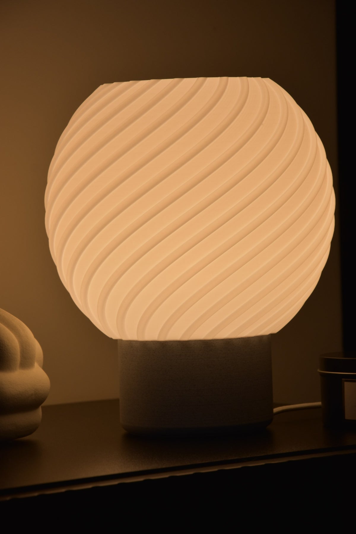 Twisted Zenith Lamp